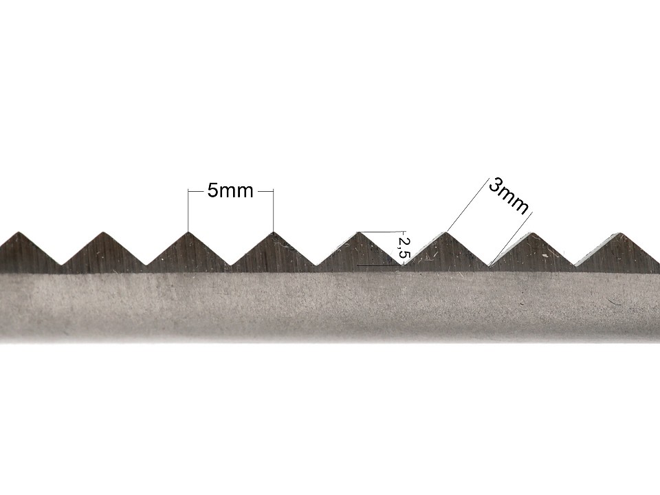 Zackenschere KAI Länge 23 cm