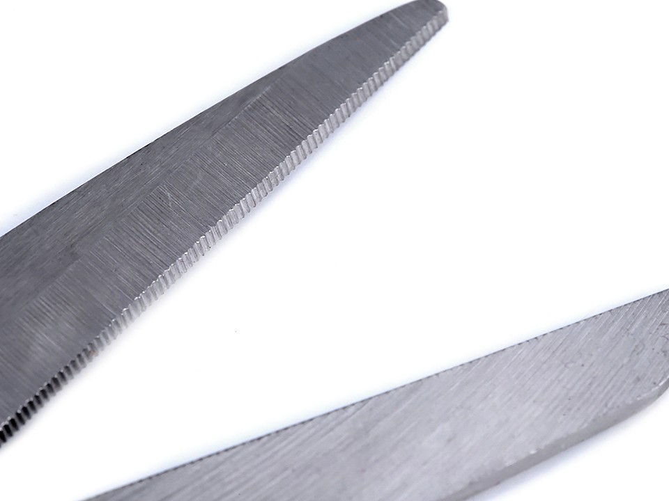 Schneiderschere Marlen mit Mikrozähnen Länge 21 cm Schneiderschere Marlen mit Mikrozähnen Länge 21 cm