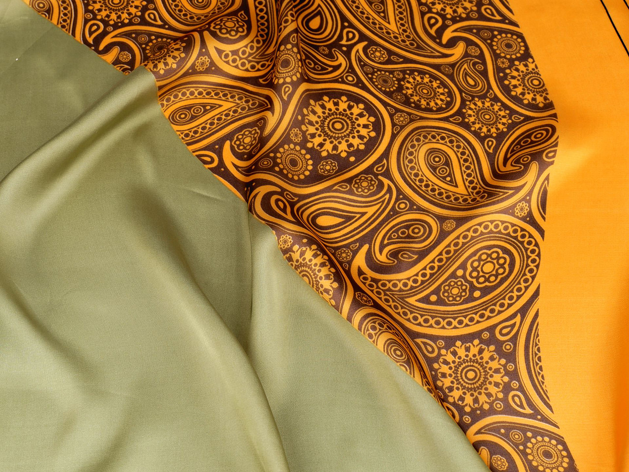 Satintuch paisley 70 x 70 cm - Cognac-braun (1 Stück)